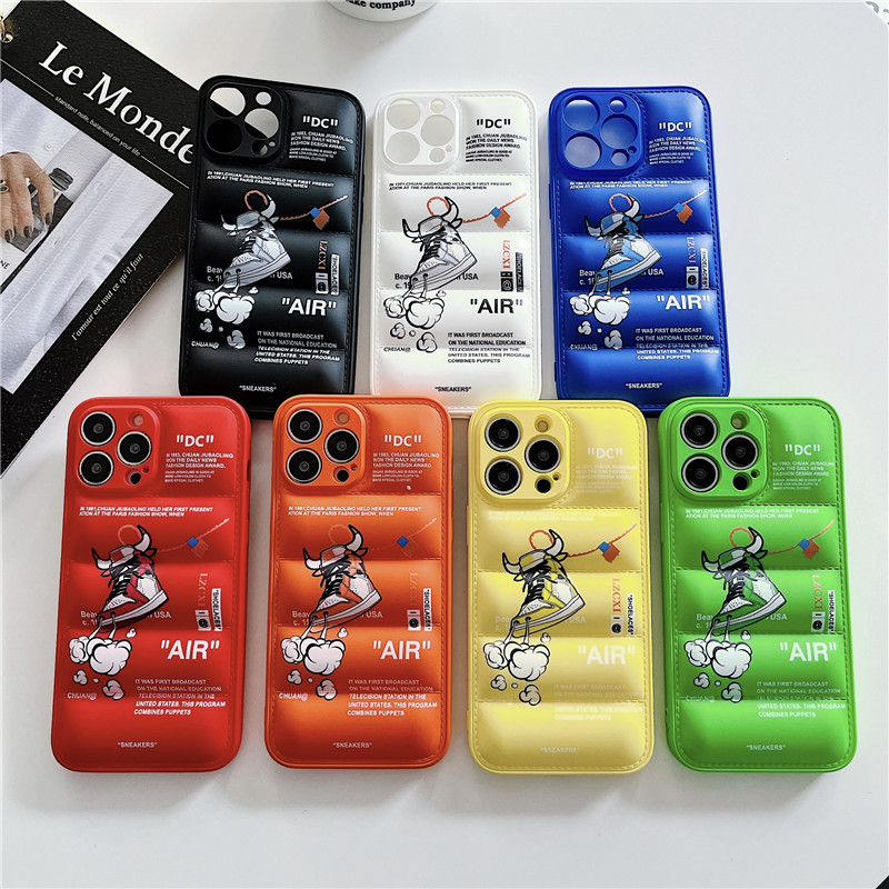 Sneaker Case - 2025 ダウンジャケット スニーカー iPhoneケース iPhone 11