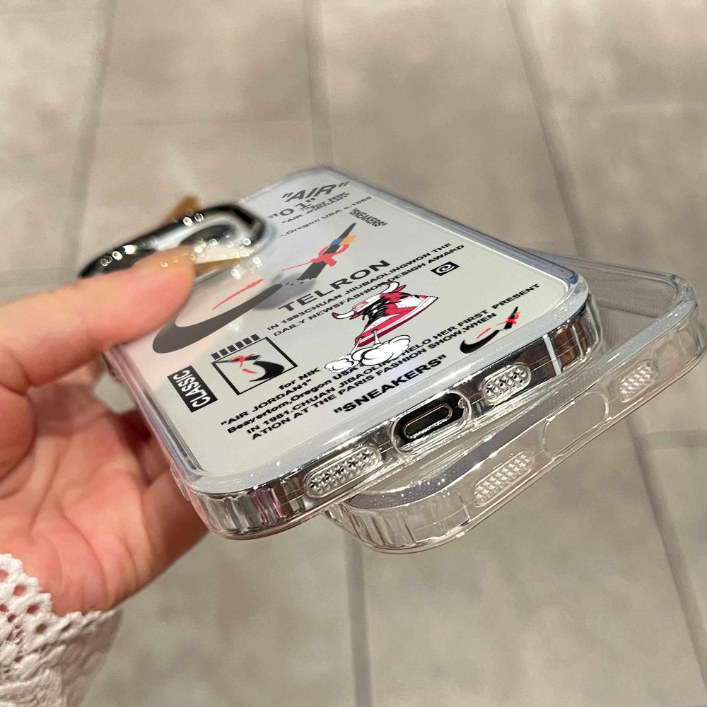 トレンドストリートスニーカーラベルフォンケース iPhone - Sneaker Case のレビューと価格